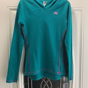Girls Nike long sleeve